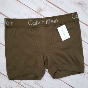NWT: Calvin Klein Boyshorts for Women - Small